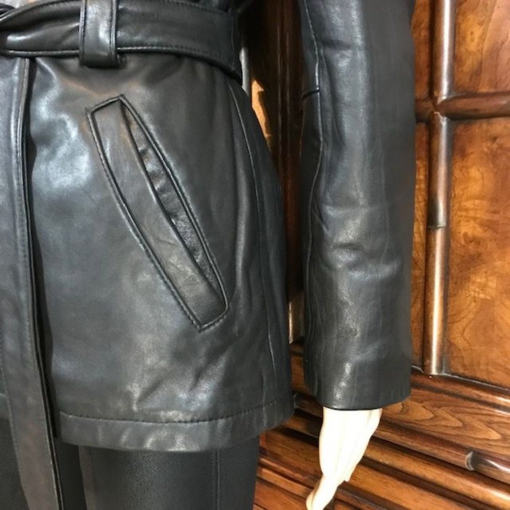 Kasper Genuine Leather Belted Removable Faux Fur Collar Coat - Picture 12 of 16